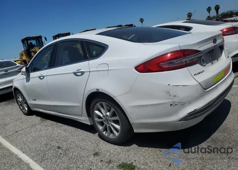 2017 Ford Fusion Se Hybrid z USA, uszkodzony, nr VIN 3FA6P0LU0HR409377